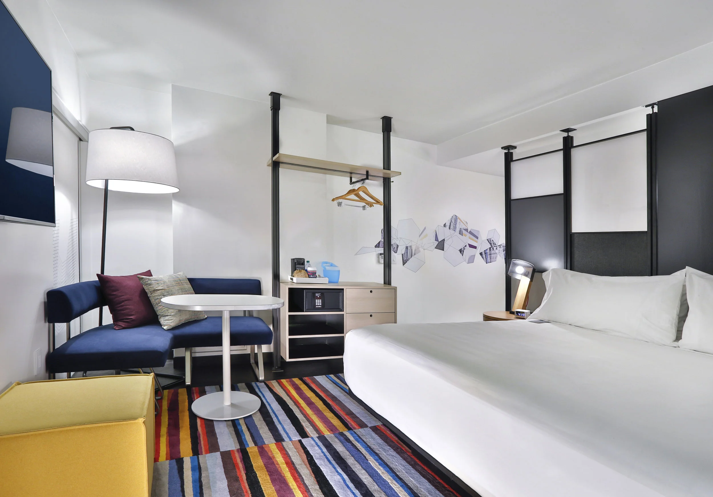 King Guestroom