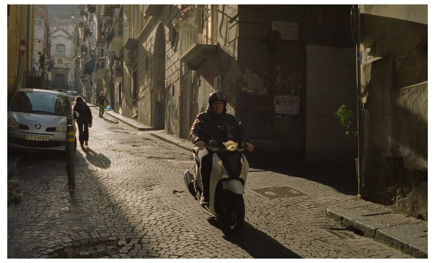 You can have Rome, I&rsquo;ll be in Napoli 🇮🇹🍕
Minolta CLE | Kodak Vision3
Dev/scan: @midwestfilmcompany 

#kodakvision3 #250D #35mm #filmphotography #fieldmag #analogfeautures  #shotonkodak #minoltagang #naples