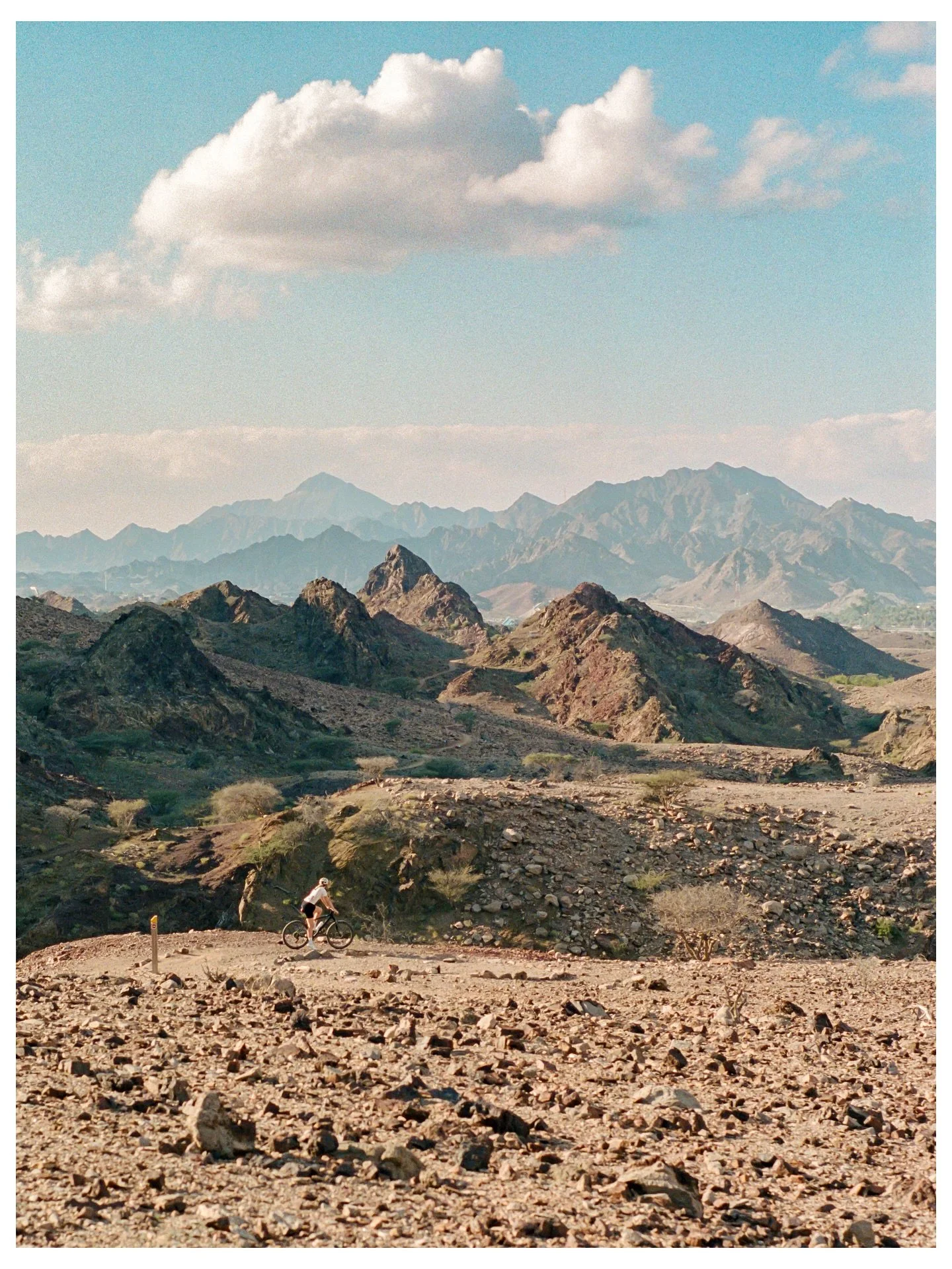 United Arab Emirates 2023 throwback on @kodakprofessional Portra 400 🎞️

#madewithkodak #minoltagang #35mmfilm