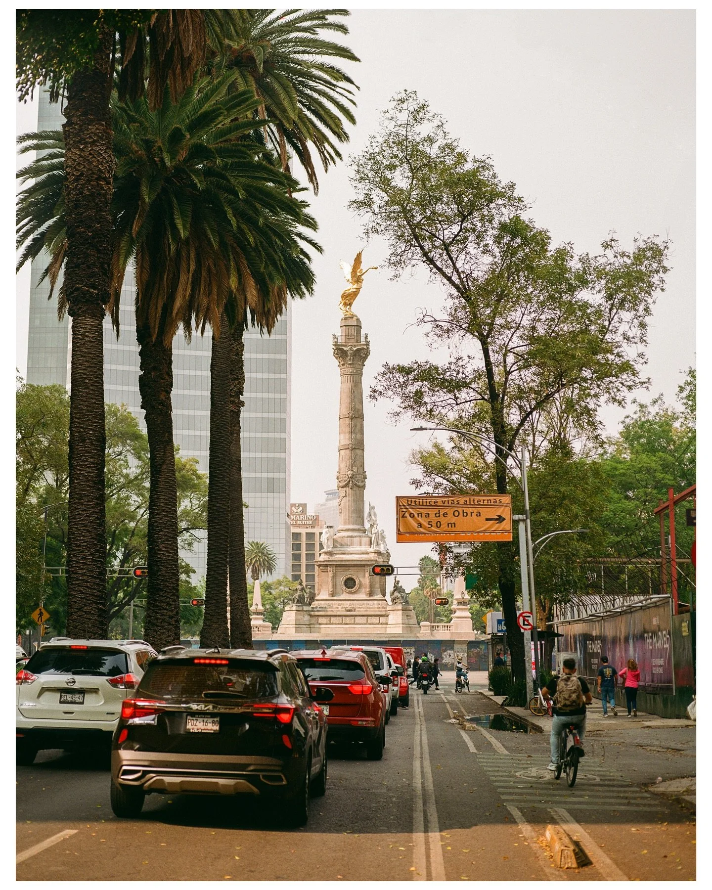 Putting the taque in Mexico City
Mamiya 645 | Kodak Gold 200

#madewithkodak #mamiya #gold200 #kodak #kodakprofessional #analog #filmphotographic #shootfilm #analogphotography #CDMX #mamiya645