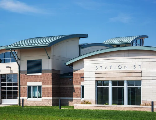 Commercial Roofing Teams in Ohio