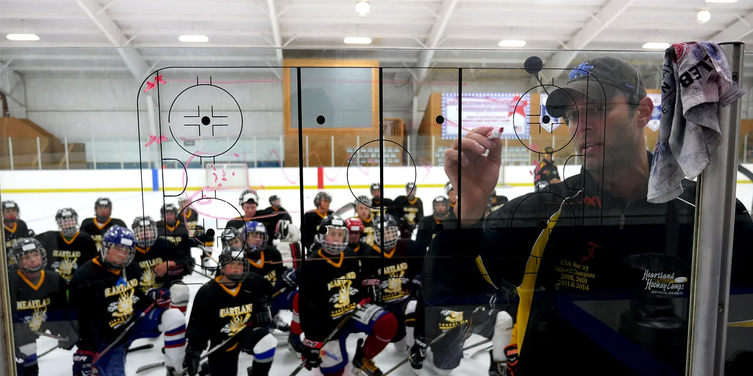 Hockey-Camp-Employment-Opportunities.jpg