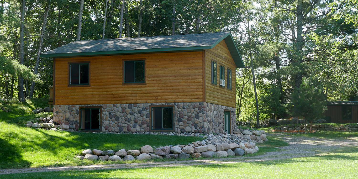 Hockey-Camp-Lodging.jpg