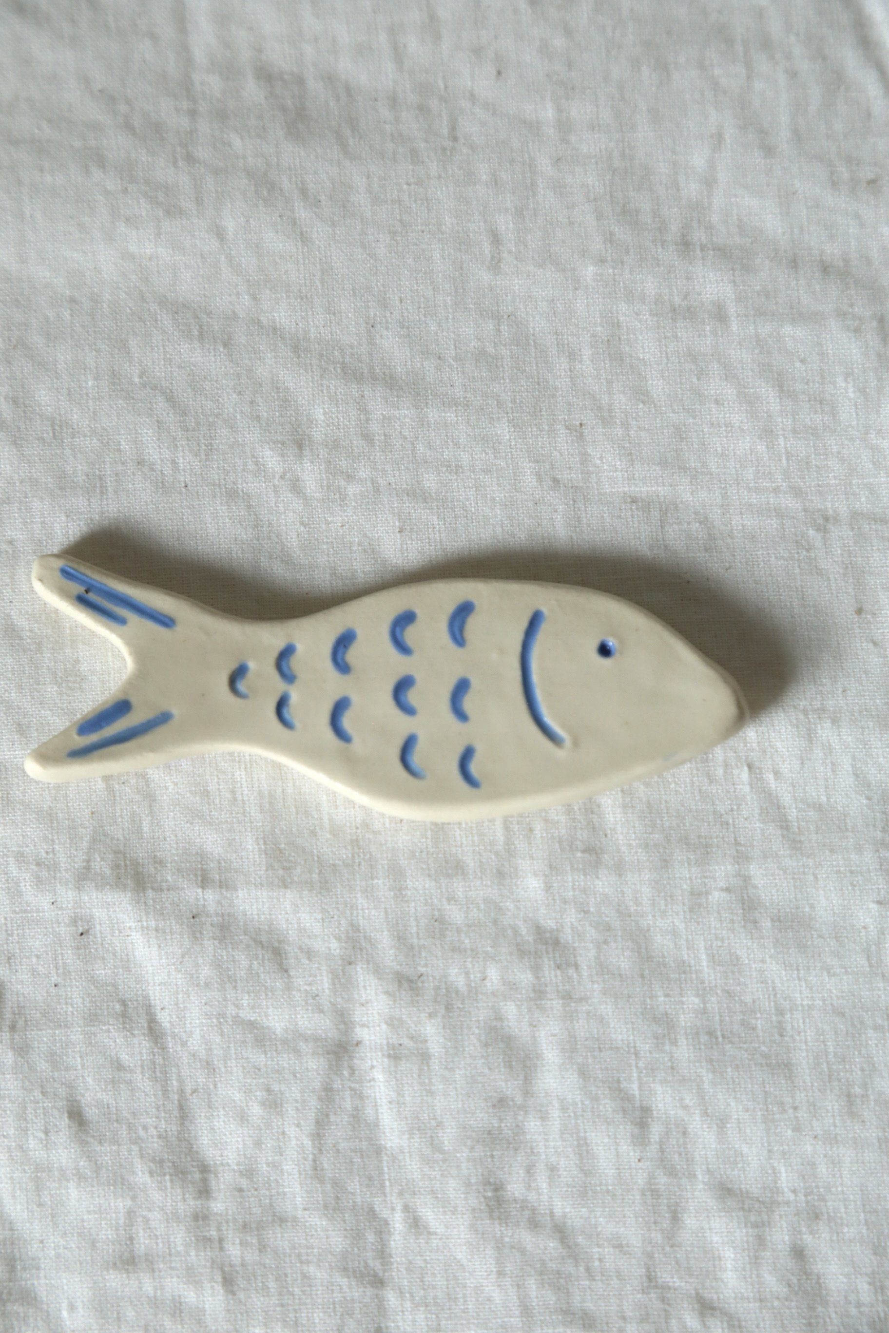 Fish Magnet 04
