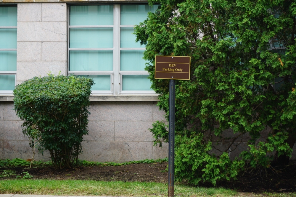  A Research Assistant will meet you with a parking pass and show you how to get to the parking lot behind McGuinn Hall. There, you can park in the DEV only spaces.