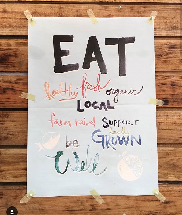 Want to shop local and live well? Shopping guides for Kigali's eco-friendly businesses and local farmers markets are on Kigalimomsanddads.com #my250 #eatlocal #eatgreen #kigali #Rwandan #thisisafrica #shoplocal #sustainableshopping #sustainableliving