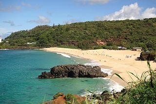 8_3_Waimea_Bay_Beach.jpeg