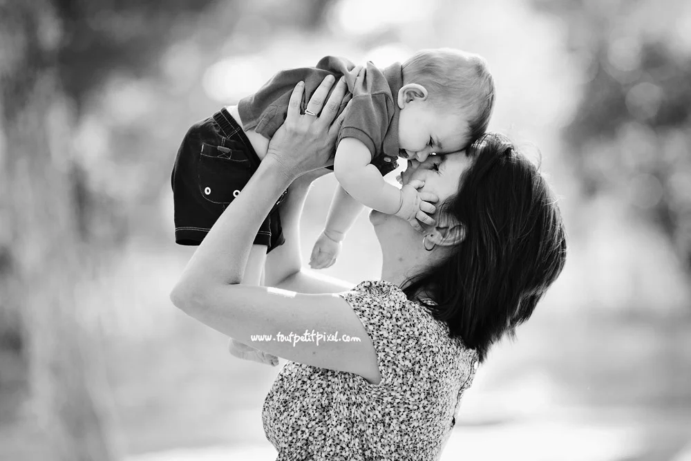 photographe-maman-bebe-marseille.jpg