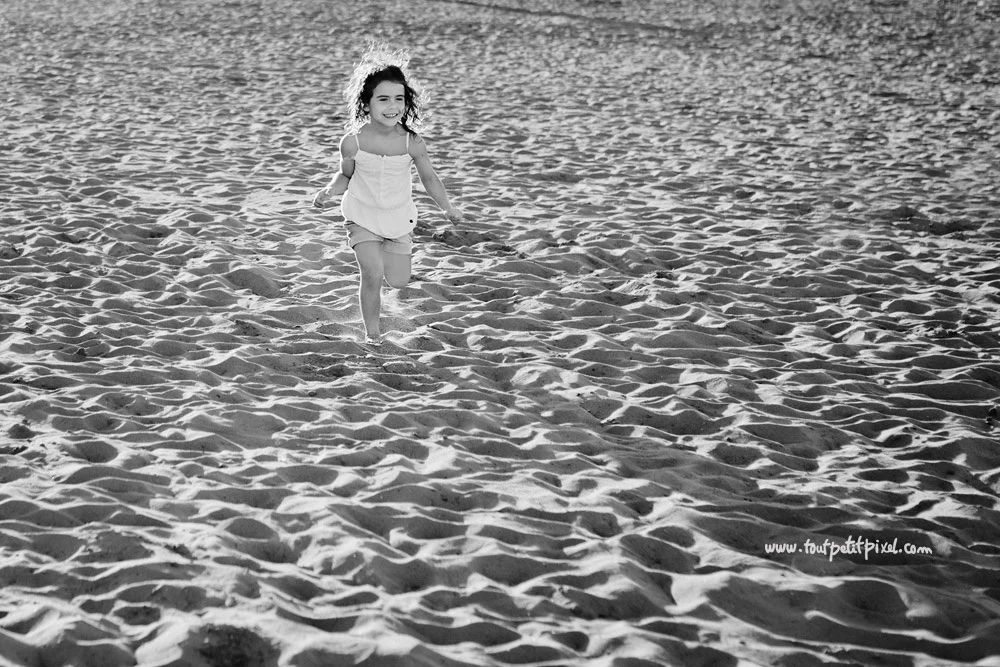 enfant-qui-court-sur-la-plage.jpg