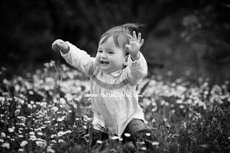 Des Photos De Bebes Et D Enfants Pleines De Vie A Marseille Photographe Bebe Et Enfant A Aubagne Pres De Marseille Tout Petit Pixel