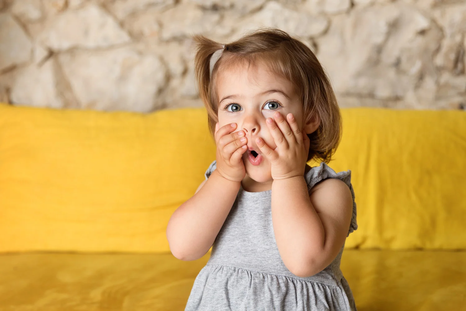 photo-enfant-expression-surprise.jpg