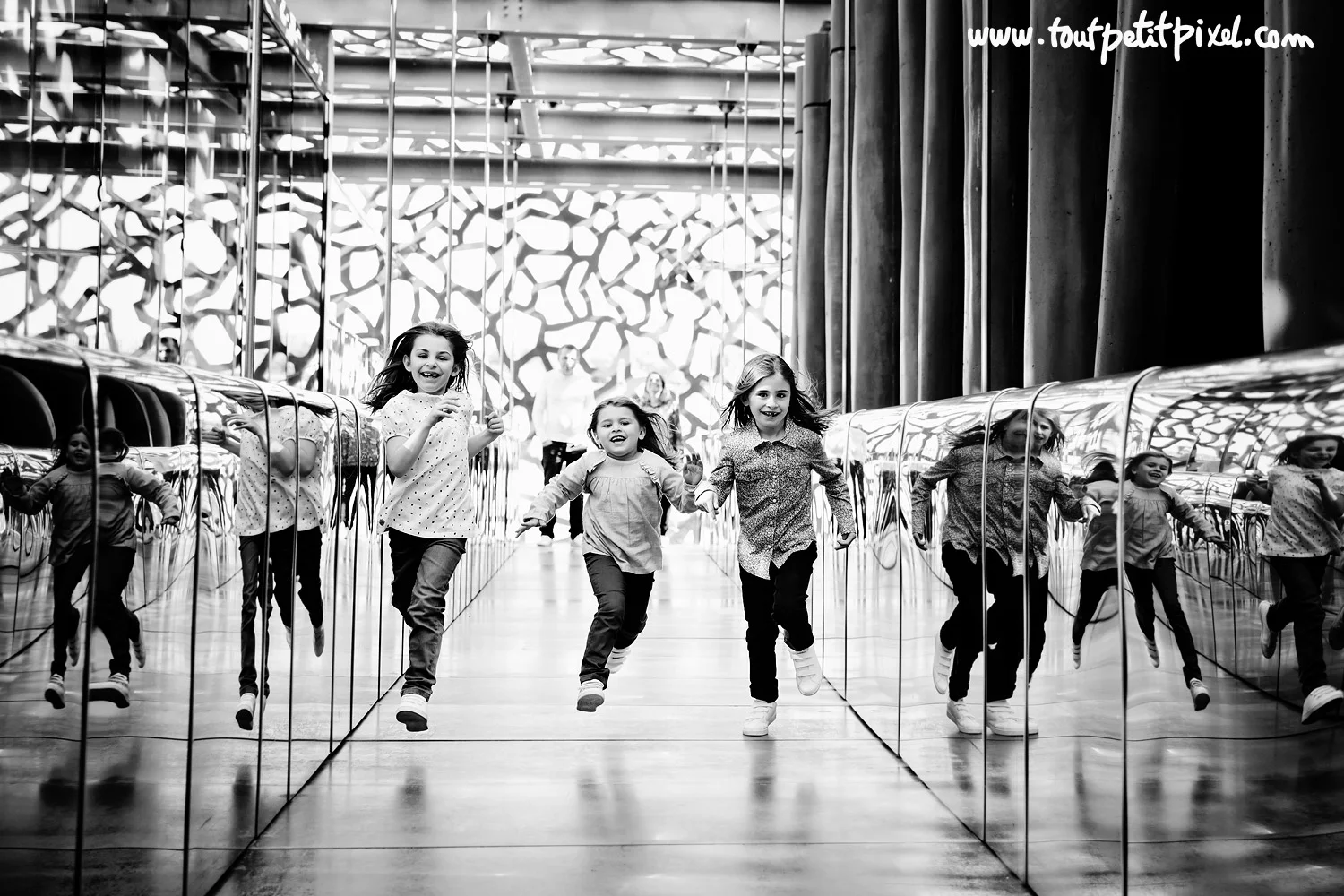 photographe-enfants-marseille-mucem.jpg