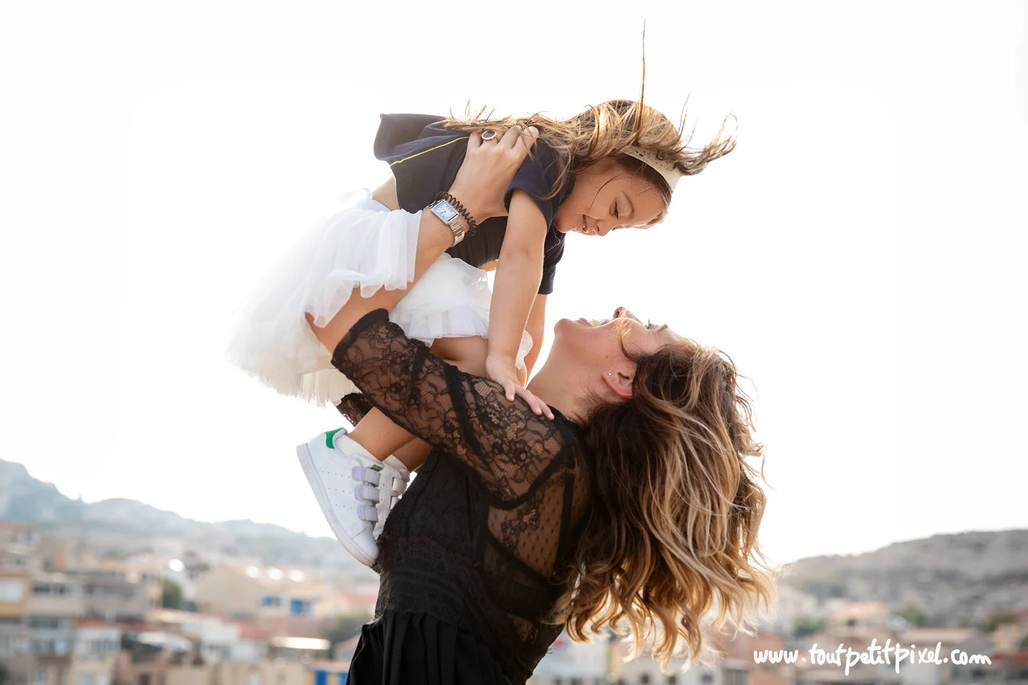Seance Photo Maman Enfant A La Plage Photographe Bebe Et Enfant A Aubagne Pres De Marseille Tout Petit Pixel