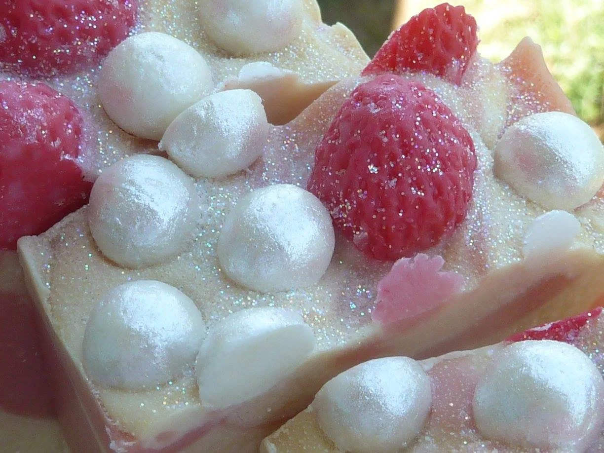 strawberrypearltopping.jpg