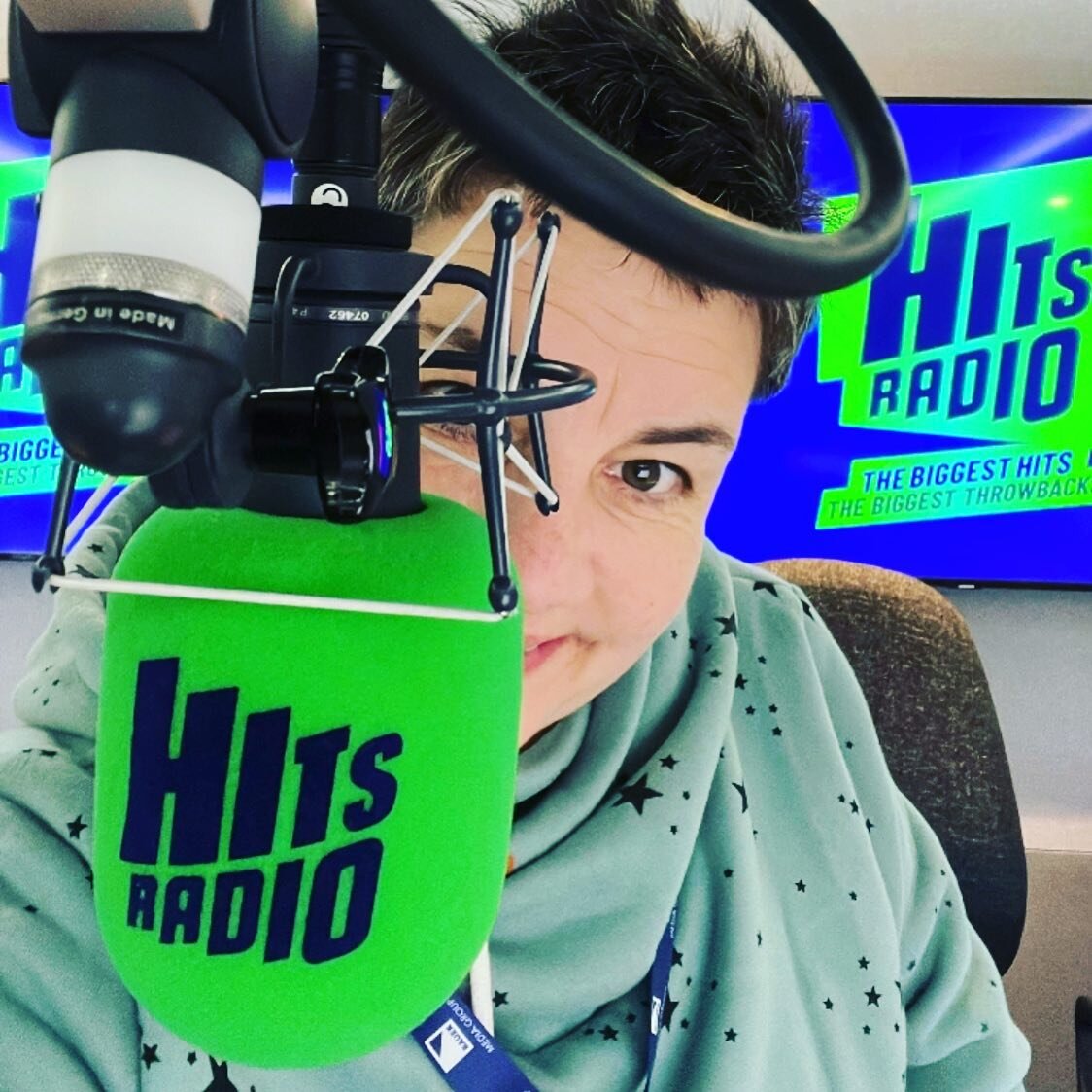 &ldquo;The Biggest Hits, The Biggest Throwbacks!&rdquo;
You&rsquo;ll find me spinning the coolest tunes on the radio across Dorset for a couple of days 🎶📻
#radio #presenter #hitsradio