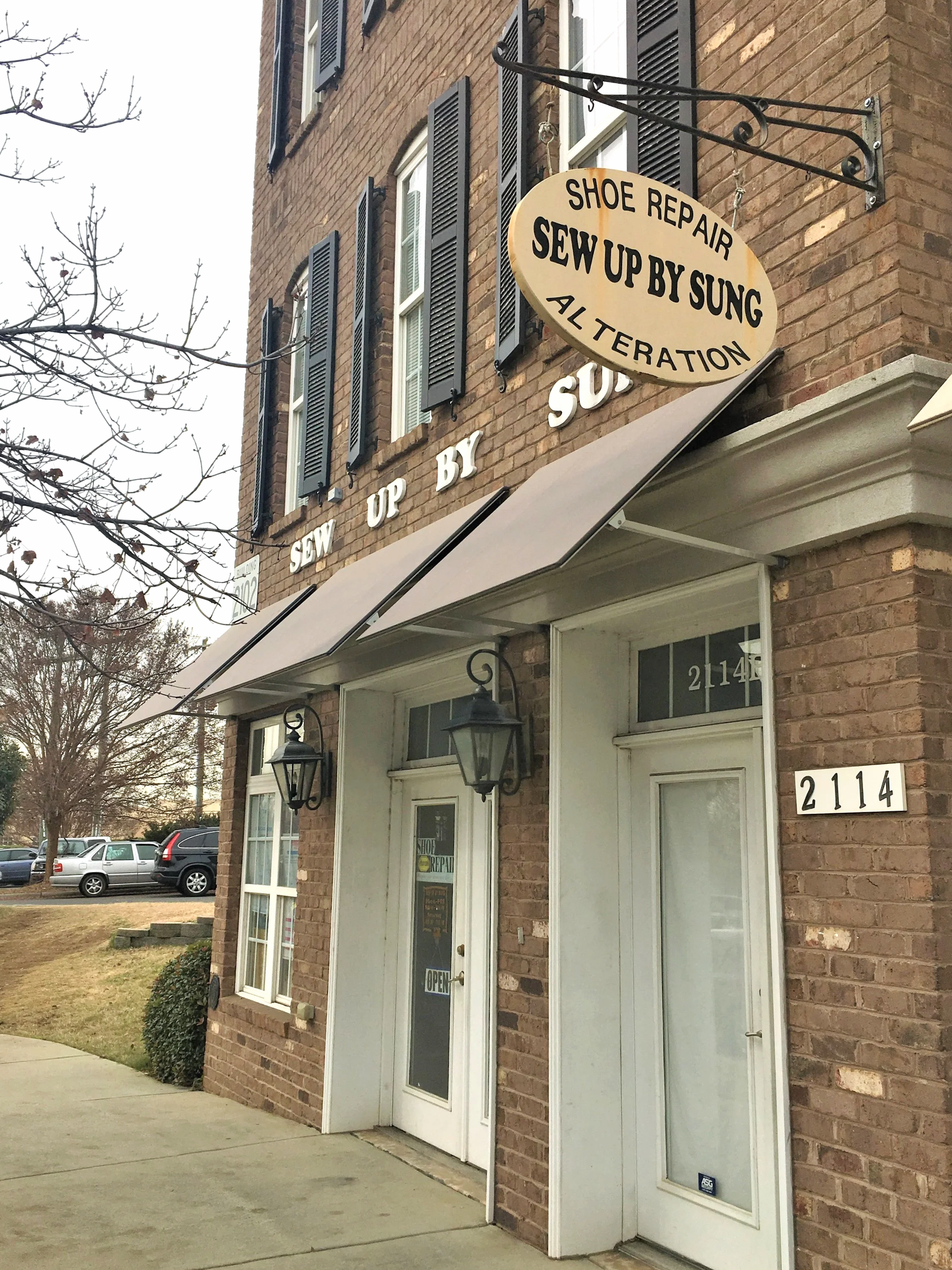 Tailoring, alterations, and shoe repair services in Ayrsley