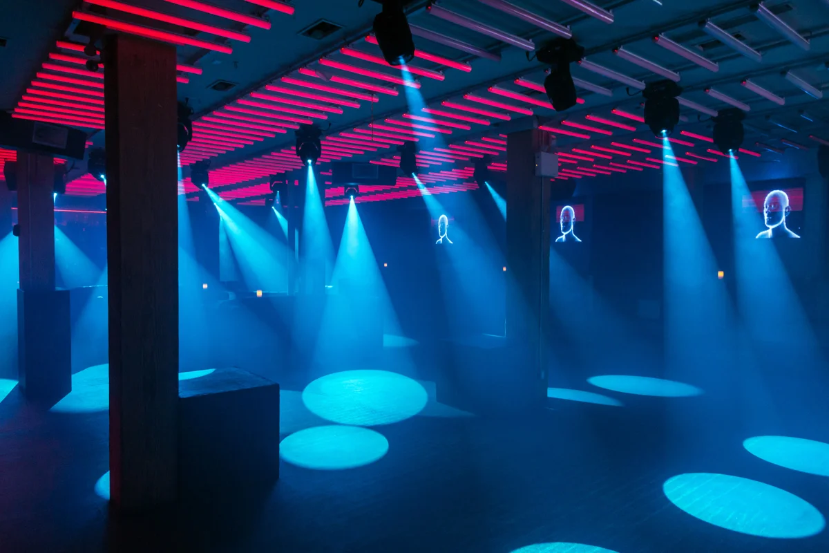 CINEMA_LIGHTS_368.jpg