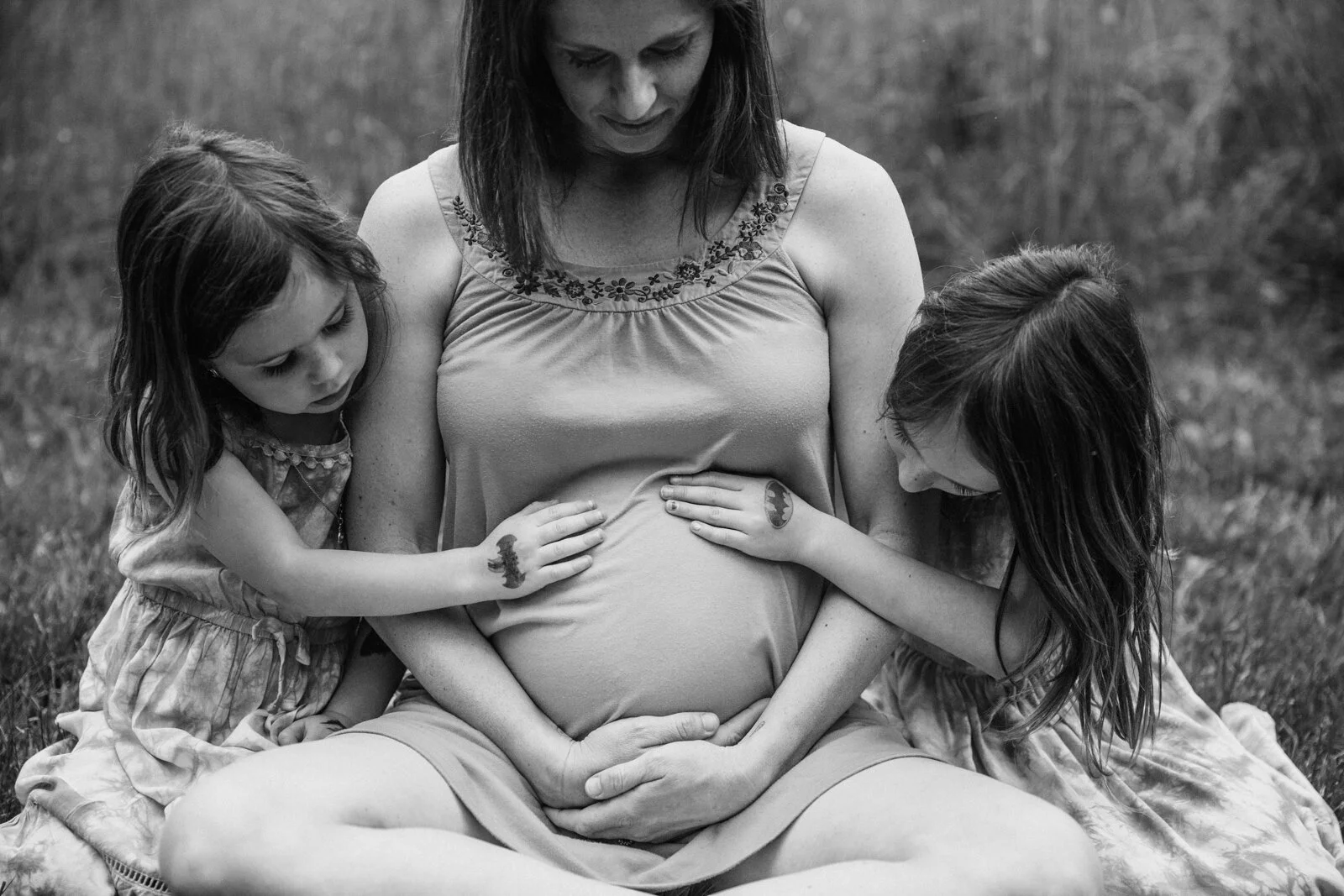 yuma-maternity-photographer-newborn-big-sisters-4014.jpg