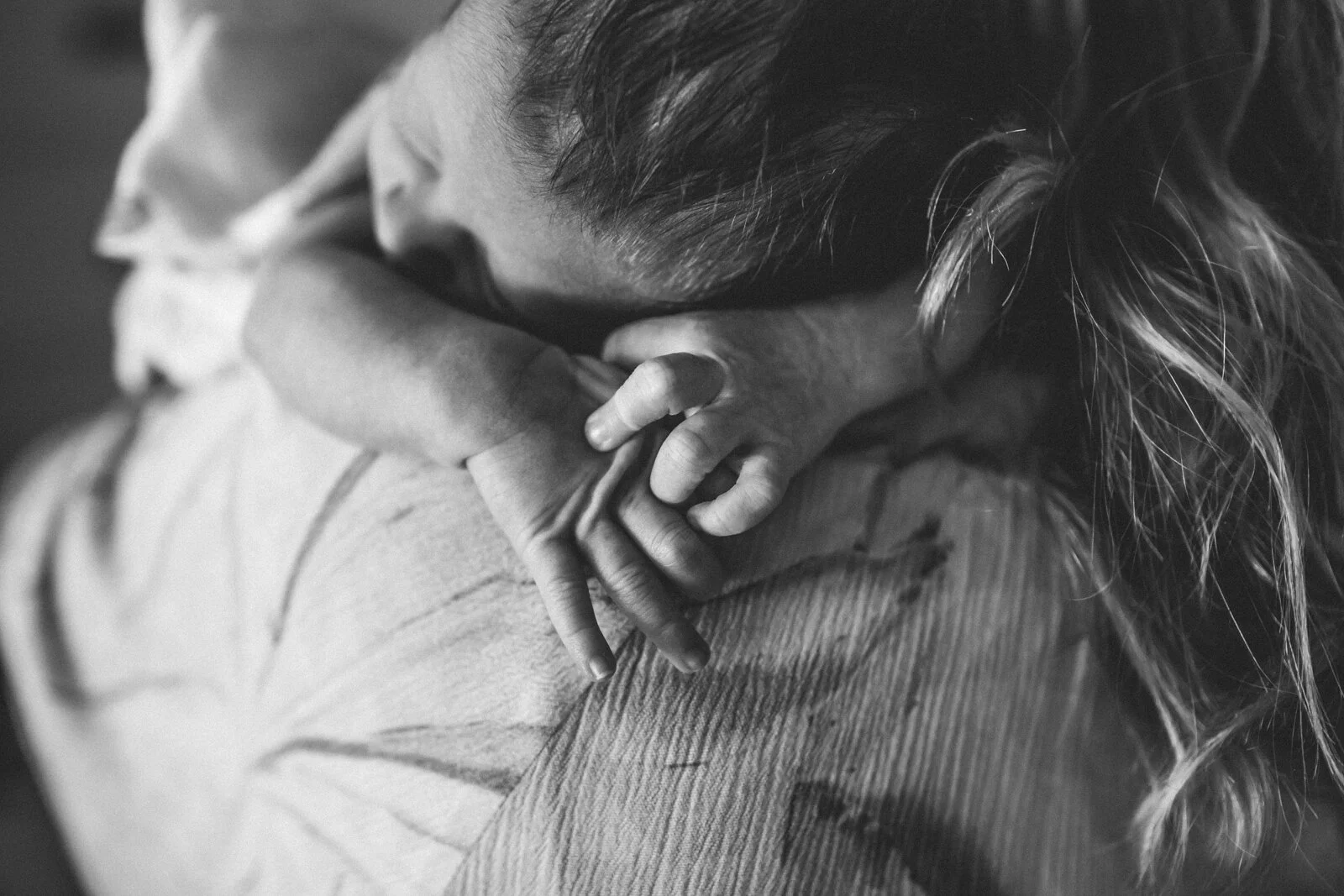 yuma-newborn-photographer-baby-hands-6321.jpg
