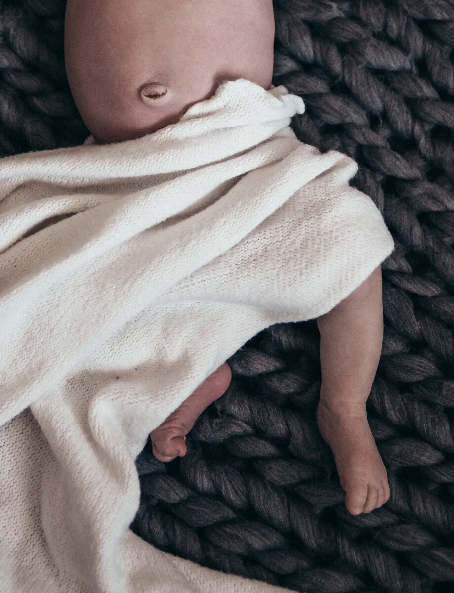 yuma-newborn-photographer-belly-button-5577.jpg