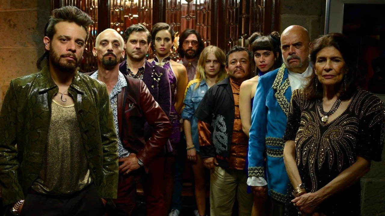 LAS 13 ESPOSAS DE WILSON FERNANDEZ.jpeg