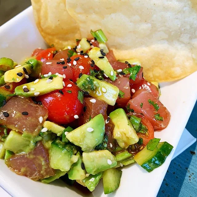 Acupuncture with the amazing @chongmedicine followed by a heathy lunch @bluewatergrill! They're just blocks away from each other in Carlsbad, and I highly recommend them both as well as this routine! Happy Friday, everyone, hope you're taking some ti