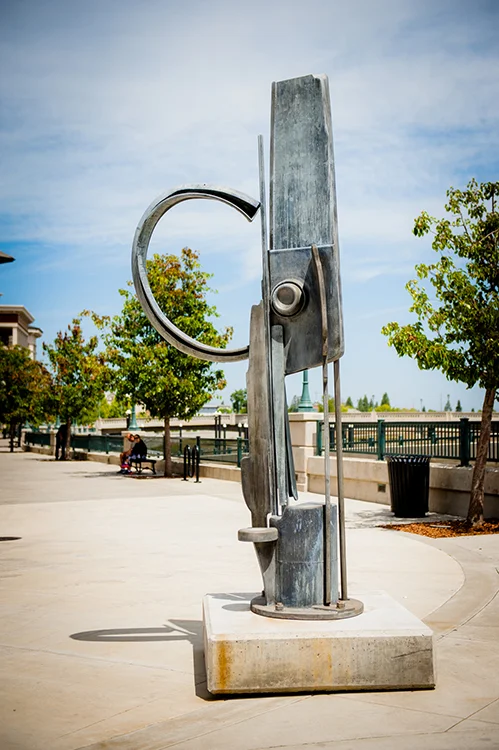12. Peer by Mike Suri