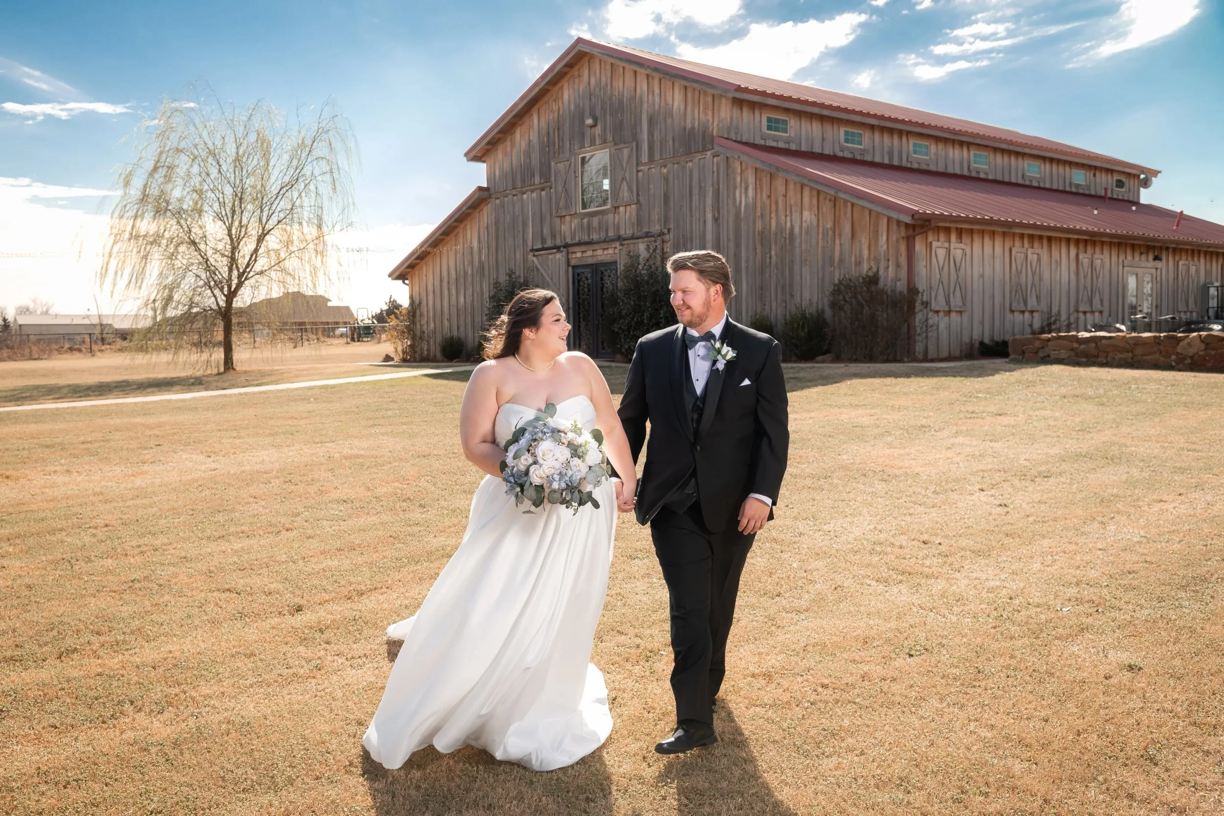Congrats to Duncan &amp; Shelby 💕

Venue: @rusticrosebarnok