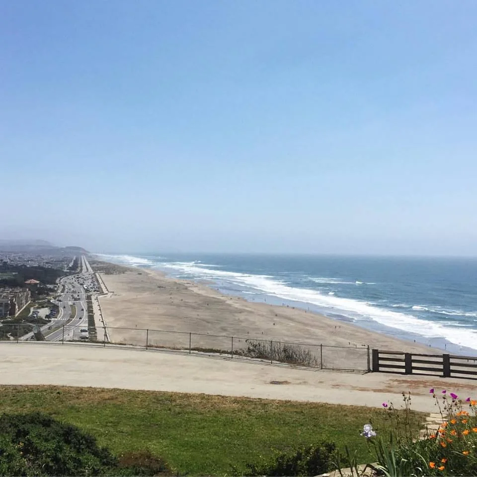 Buenos días Ocean Beach #LOOTontheroad 