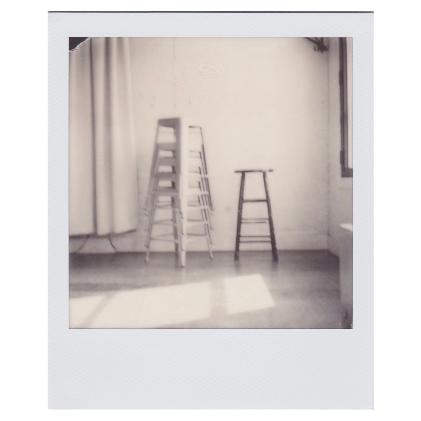 Stools Ample

#polaroid #instagood #bnw #bnw_captures #bnwphotography