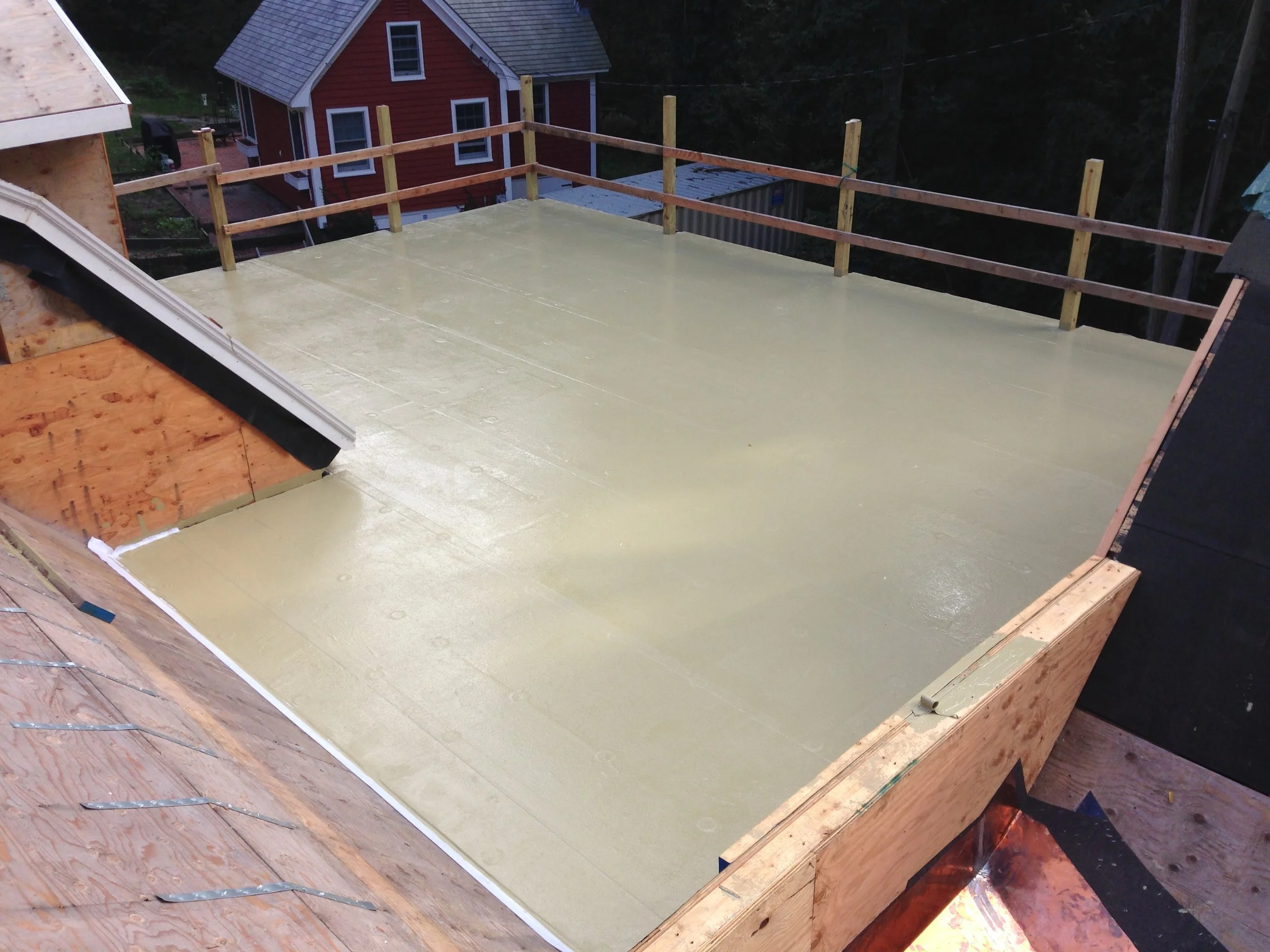 Flat roofing and waterproofing — Cedar Design Inc.
