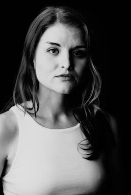 Nicoleheadshot1.jpg