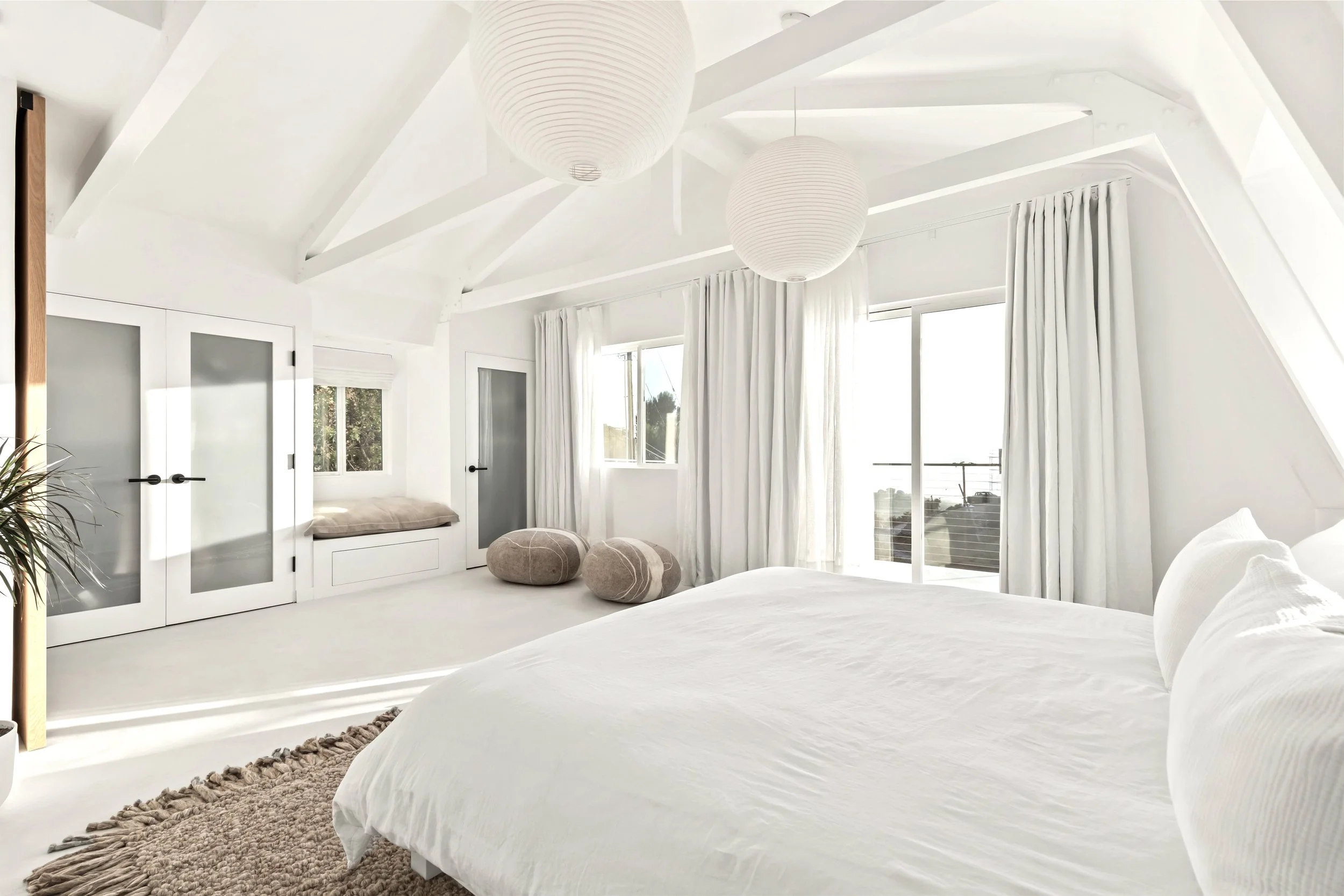 26-24551_Piuma_Rd_Malibu_CA.jpg