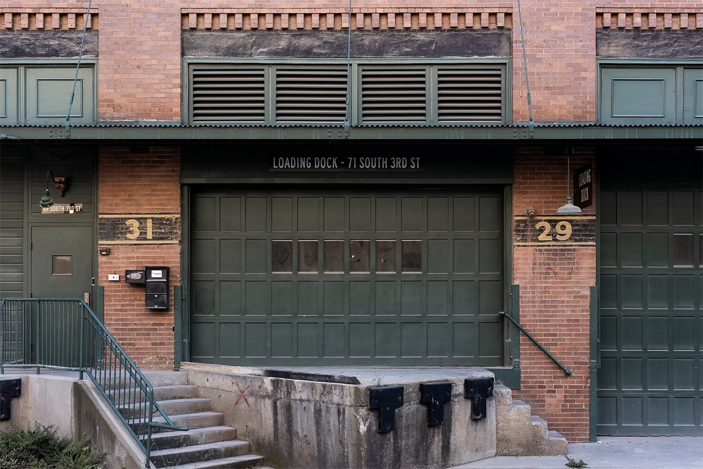 Act III No.14, Loading Dock 31