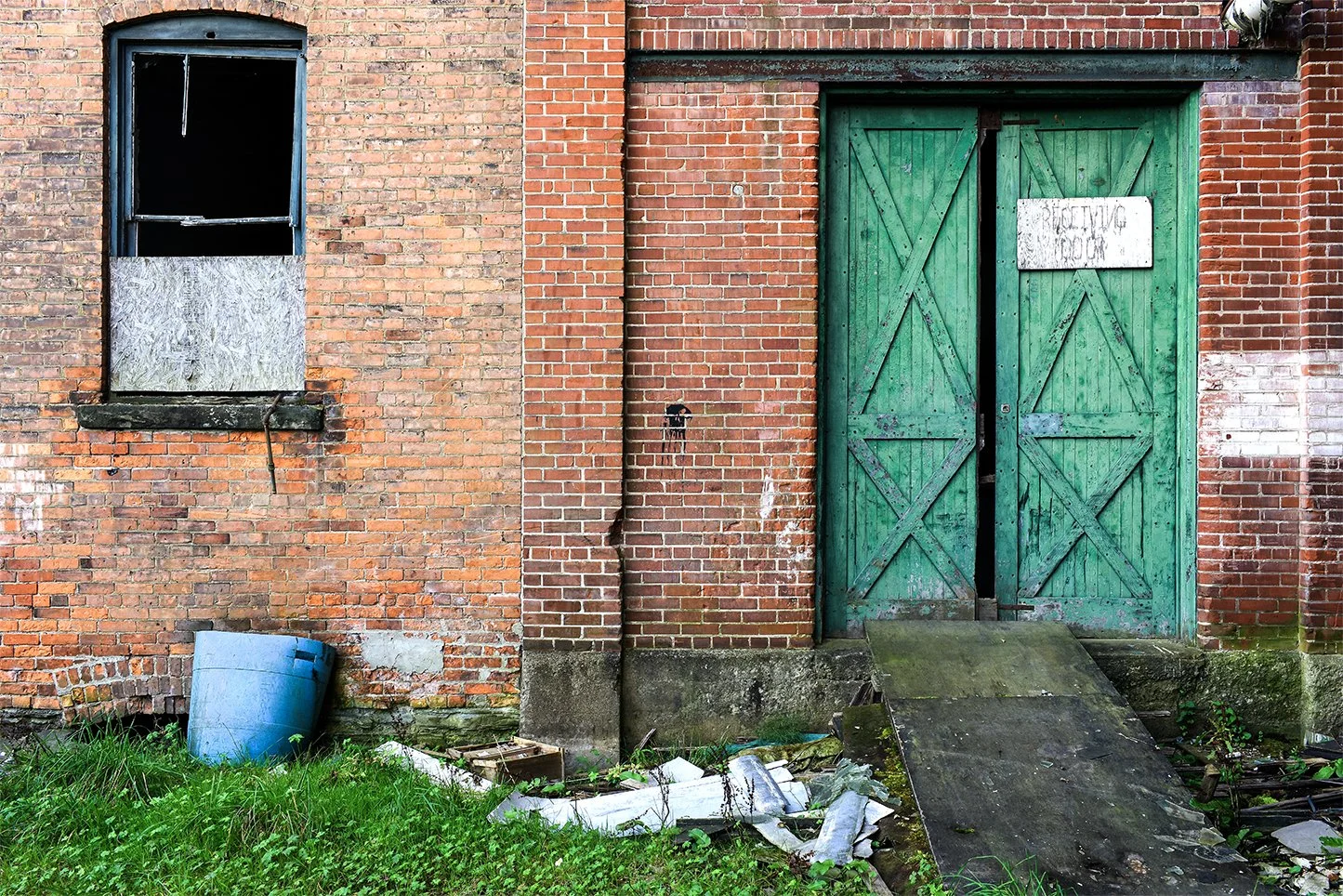 No.04 ----ACT.1---- Broken Windows K.A. LEDUC.jpg