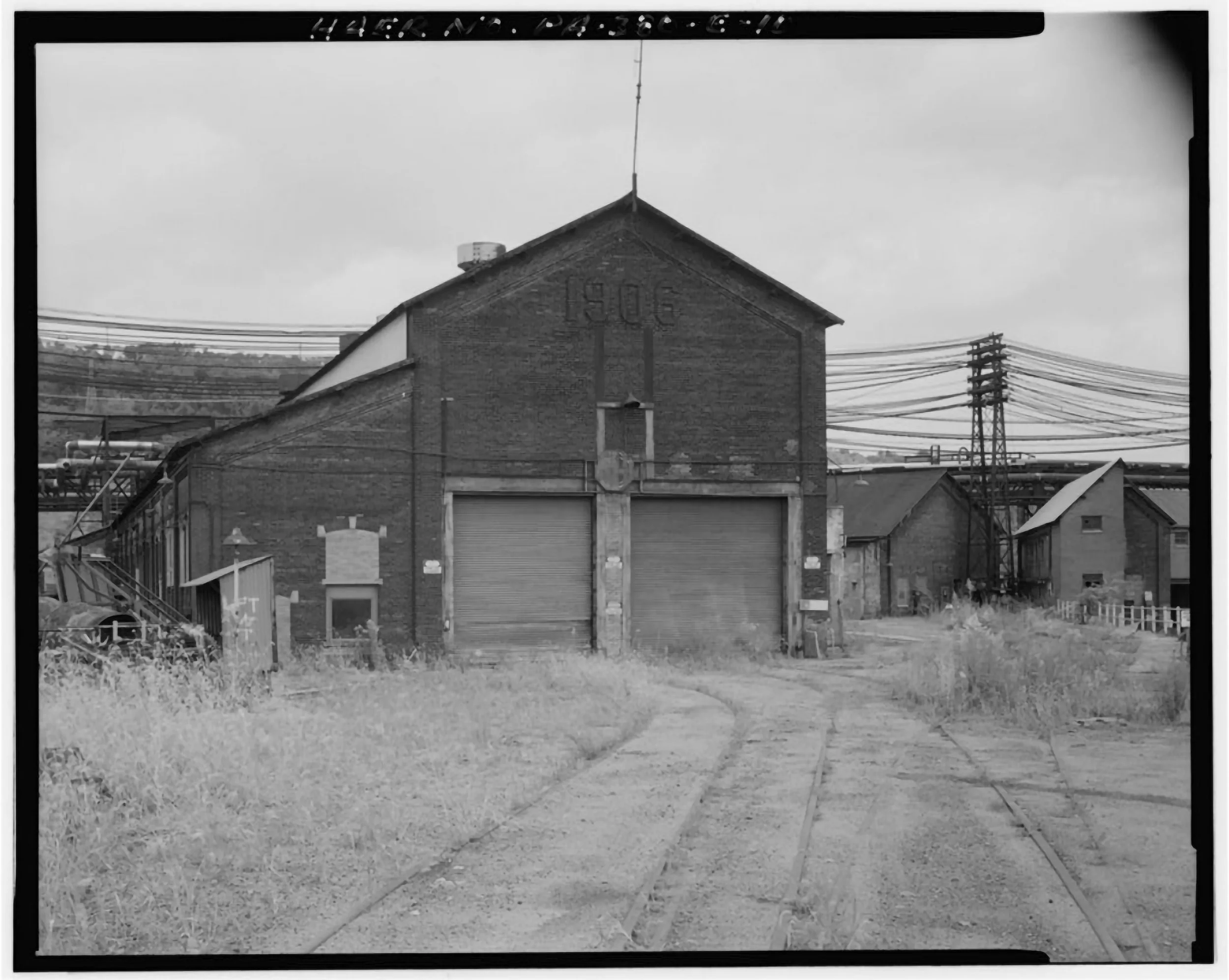 19x15.08.150 PA, MacKeesport, National Tube Works 1906.jpg