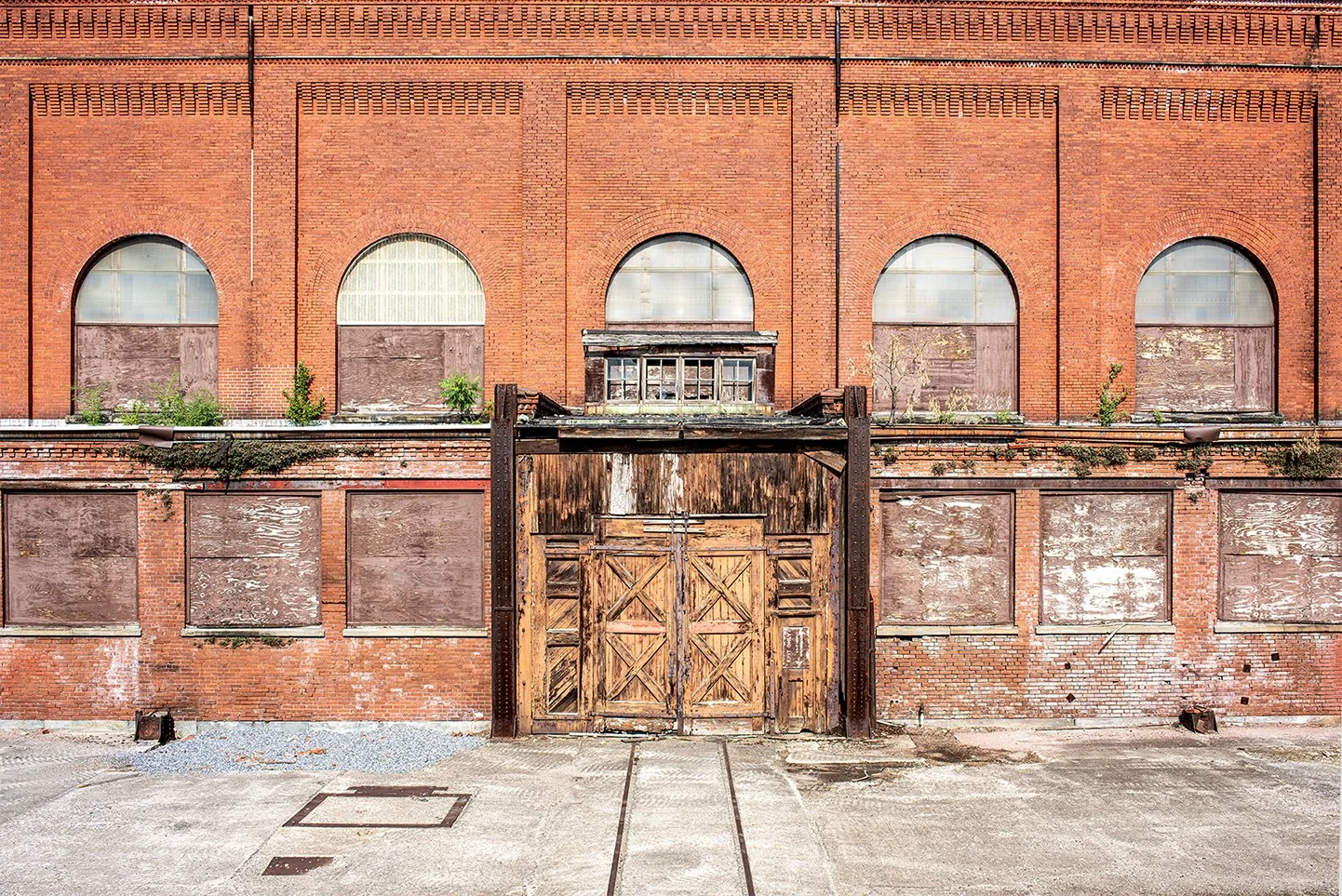 No.36  ----ACT.1---- Broken Windows  K.A. LEDUC.jpg