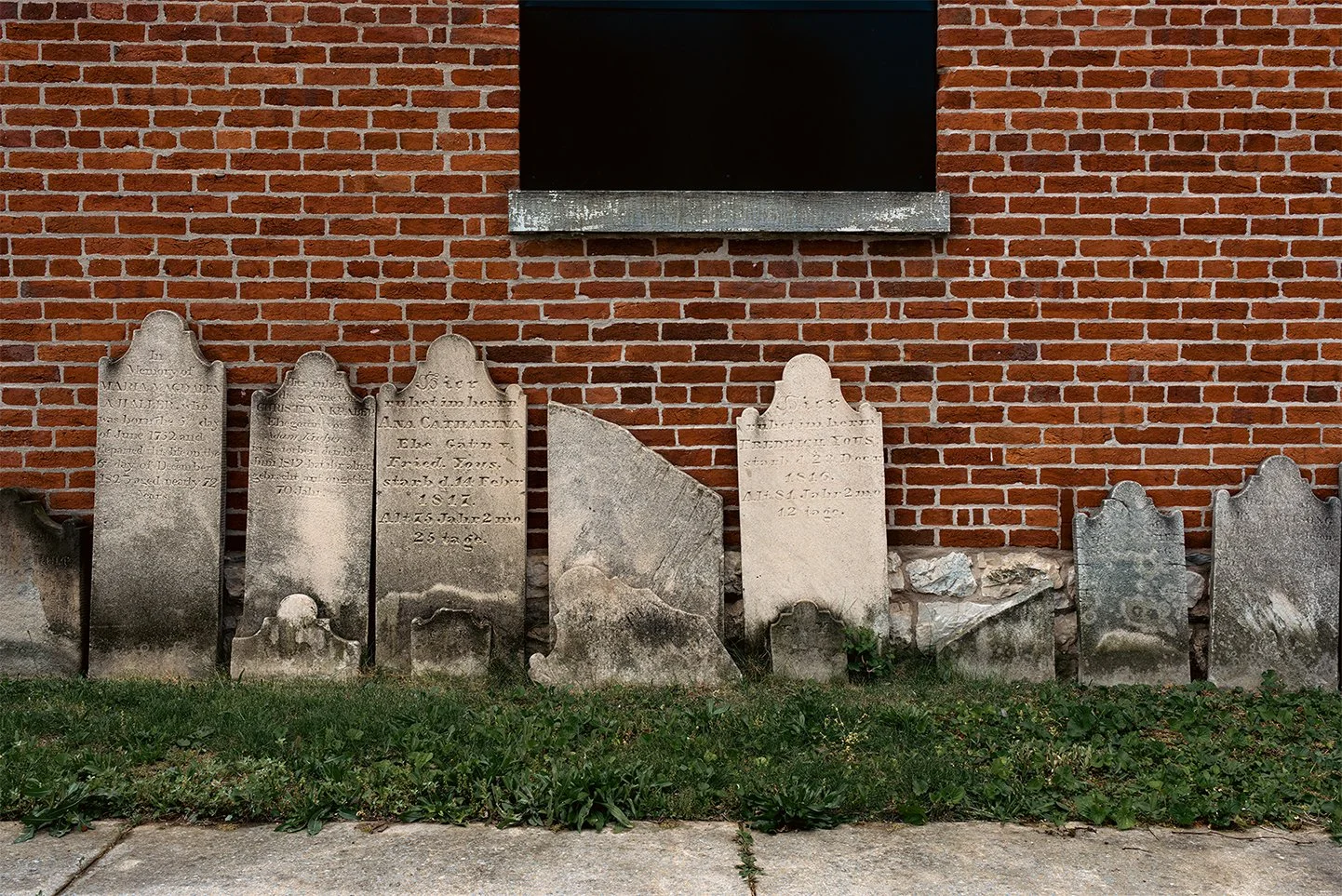 Act II No.27, Old Graves-New Street