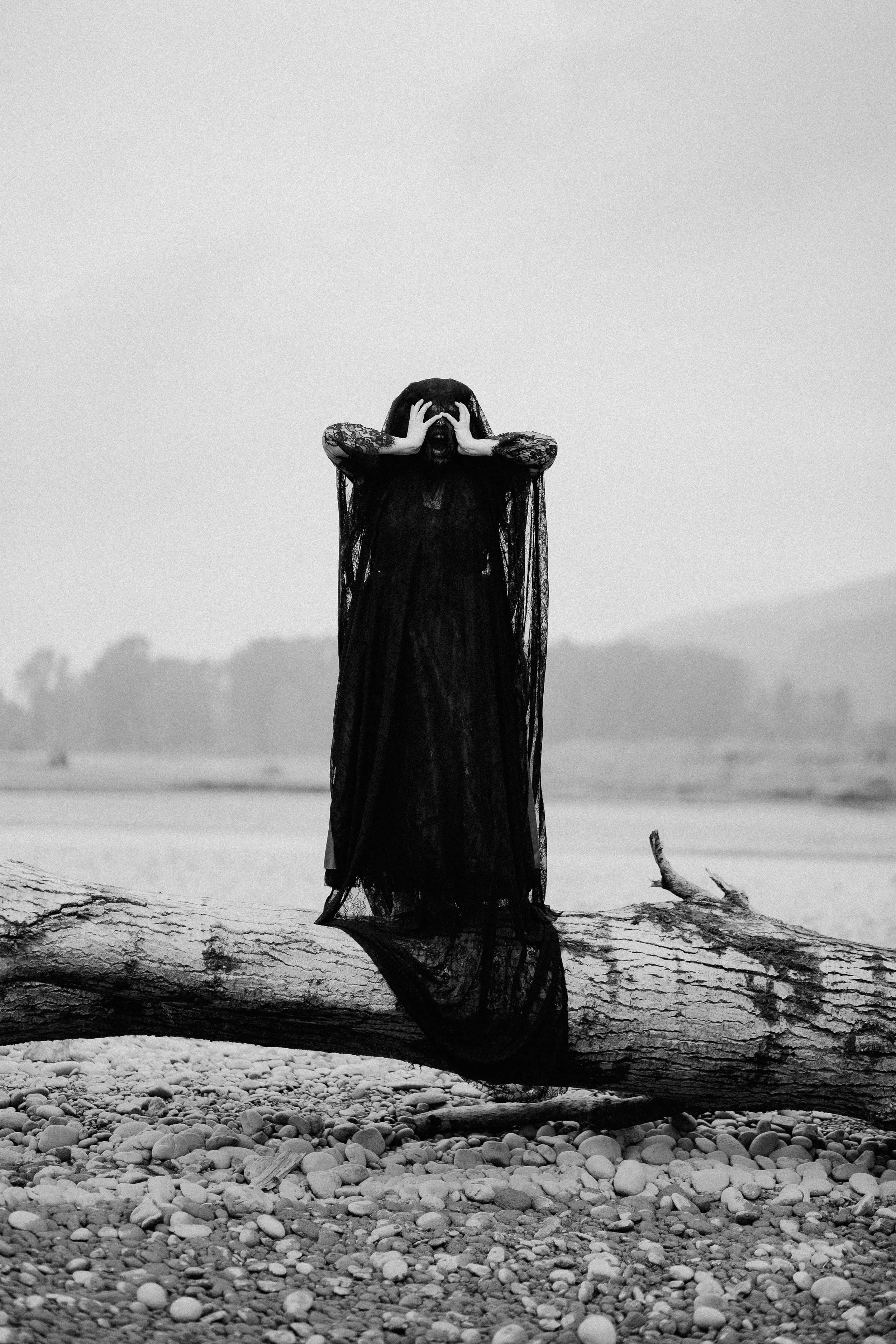 Model: Veronica Belle Stylist: Crimson Gospel