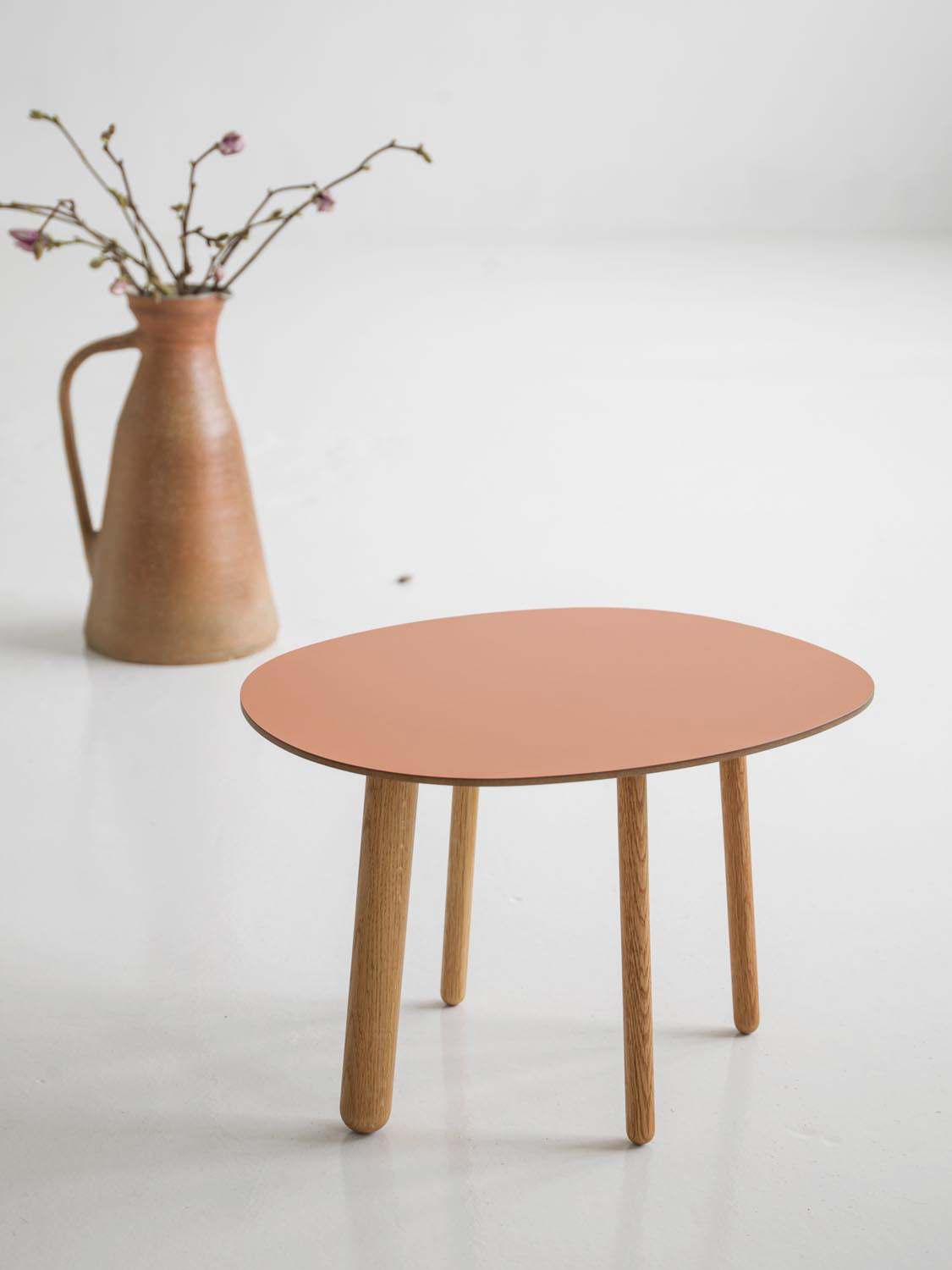 Model 2 matte Terracotta