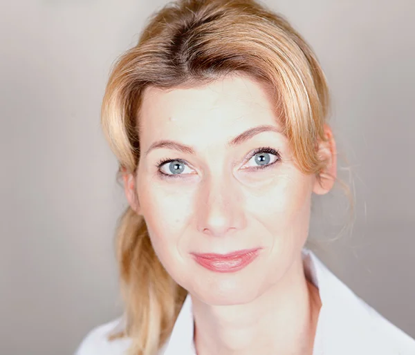 Prof. Dr. Anne Riechert