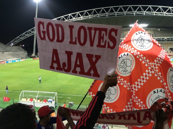 God love Ajax and he is good to us, too. The match ended in 2 - 2 draw that favored Ajax.