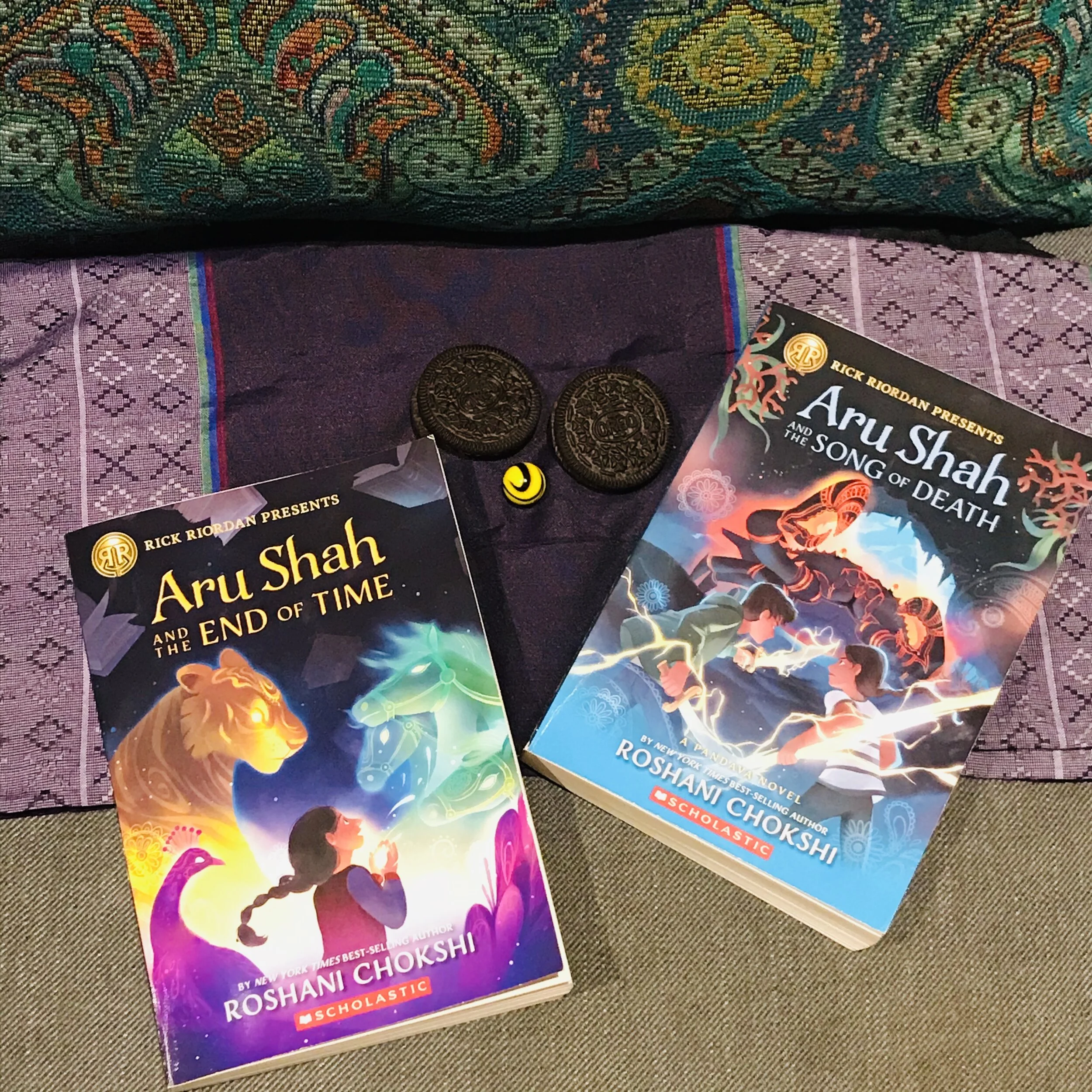Aru Shah x 2