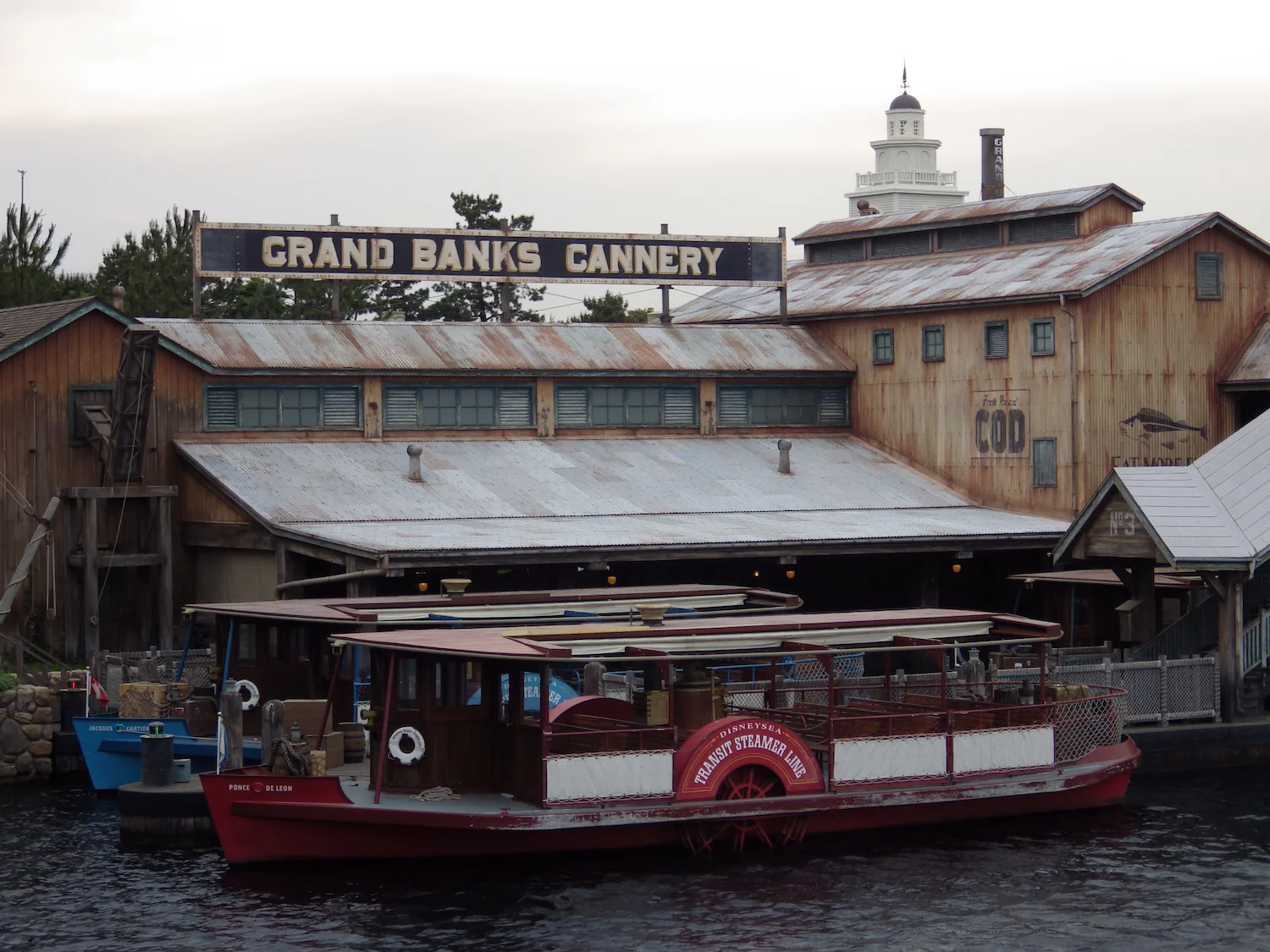 American_Waterfront_112_3x4.jpg