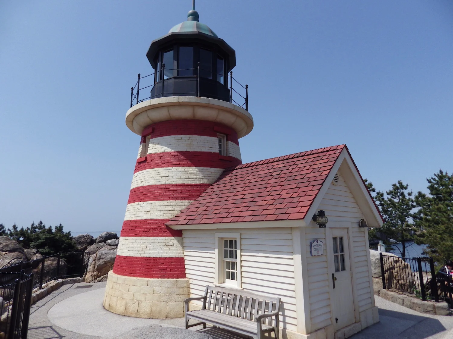 American_Waterfront_127_3x4.jpg