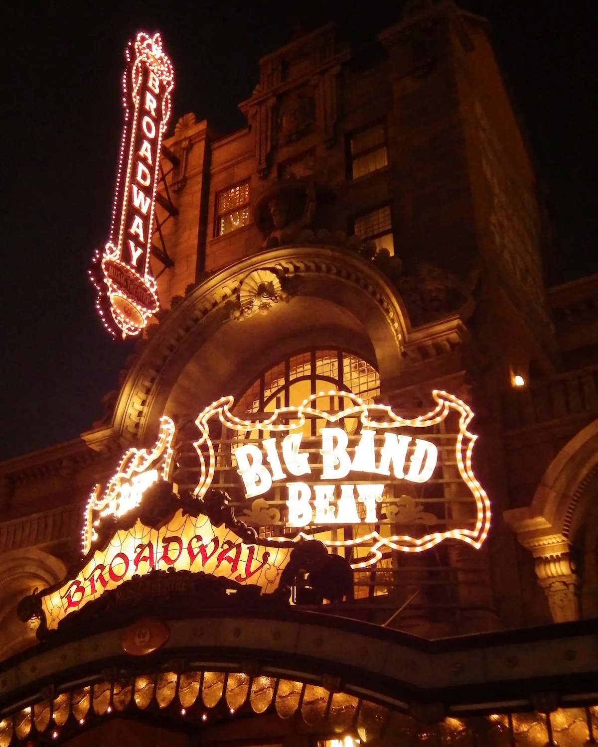 American_Waterfront_149_20x25.jpg
