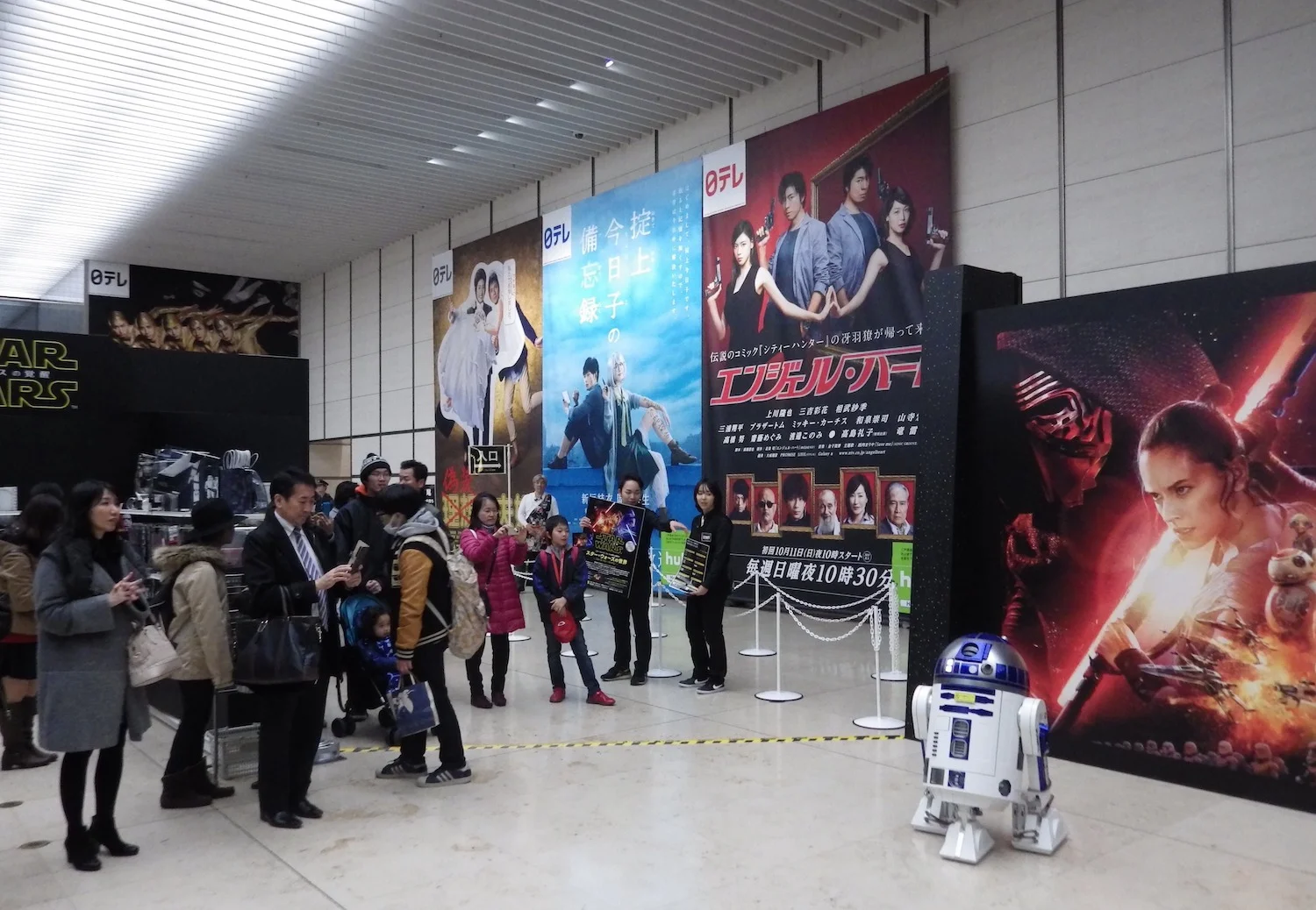Shiodome_Star_Wars_005_9x13.jpg
