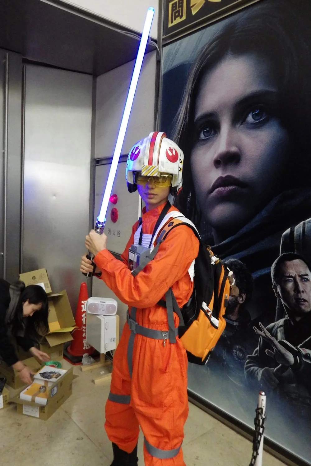Shiodome_Star_Wars_102_10x15.jpg