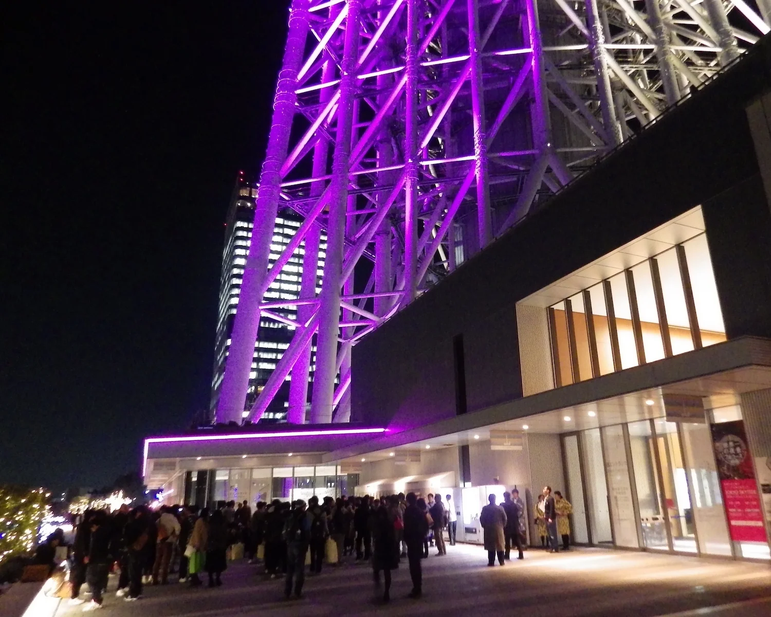 Tokyo_Skytree_045_20x25.jpg