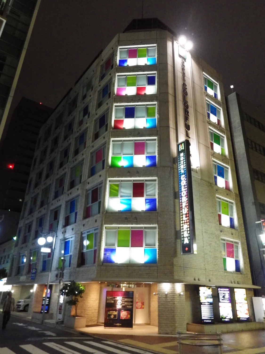Kabukicho_051_3x4.jpg